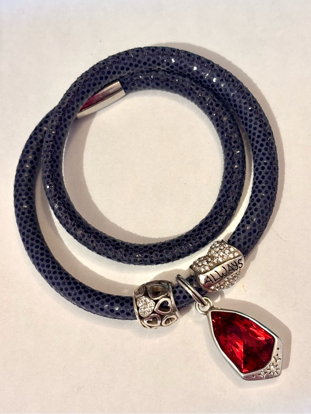 🆕 Brighton Woodstock Double Sparkle bracelet Dark blue leather Fits beads charms - Picture 8 of 8